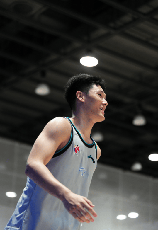 AA, 为新赛季做, 足准备