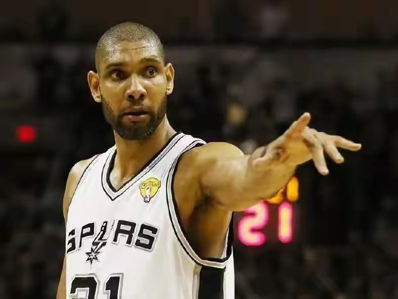 年也都拿下, 力都很大, 了历史单赛