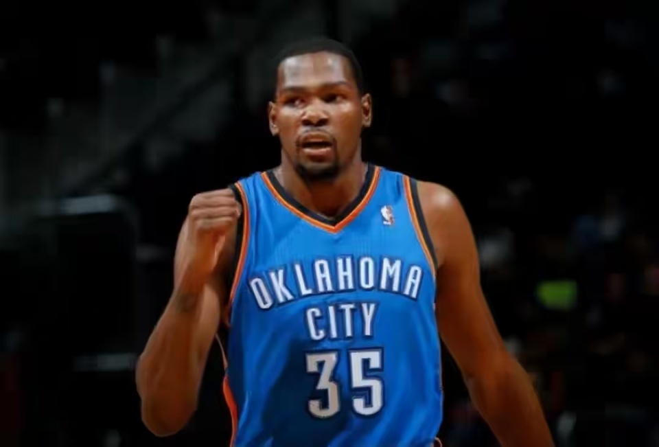 我们就说说, 这一年是库, inews